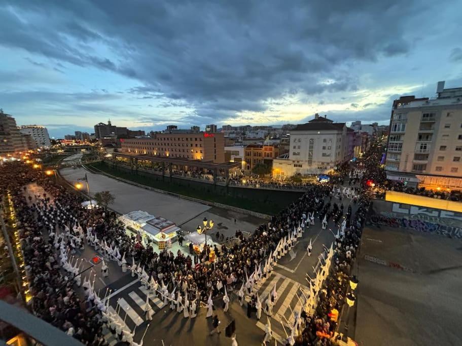 Tribuna Iii By Ele * Màlaga